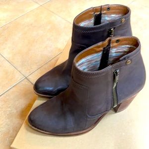 Lucky brand Java size 8 Eugena